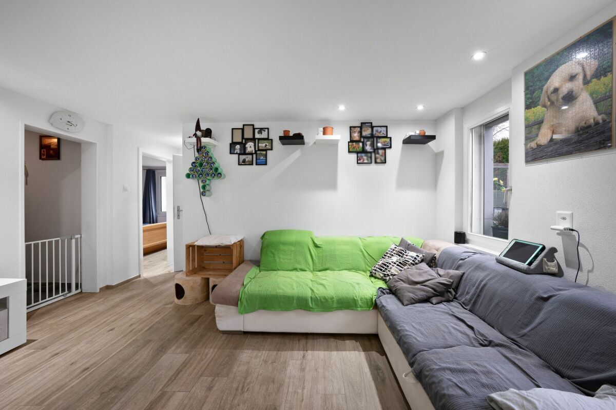 9-Zimmer Mehrgenerationenhaus mit grosszügigem Gartenumschwung