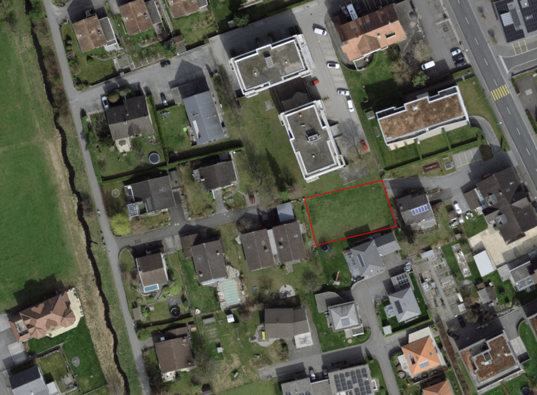 Attraktives Bauland mit bewilligtem Bauprojekt - Doppel-Einfamilienhaus mit Keller und Attika