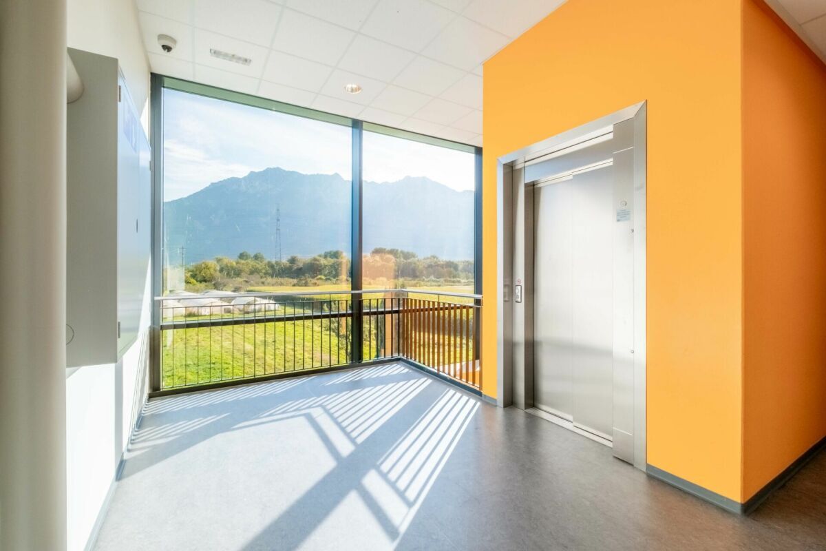 Attraktives Büro für Unternehmen & Agenturen - hell, modern und zentral in Buchs SG