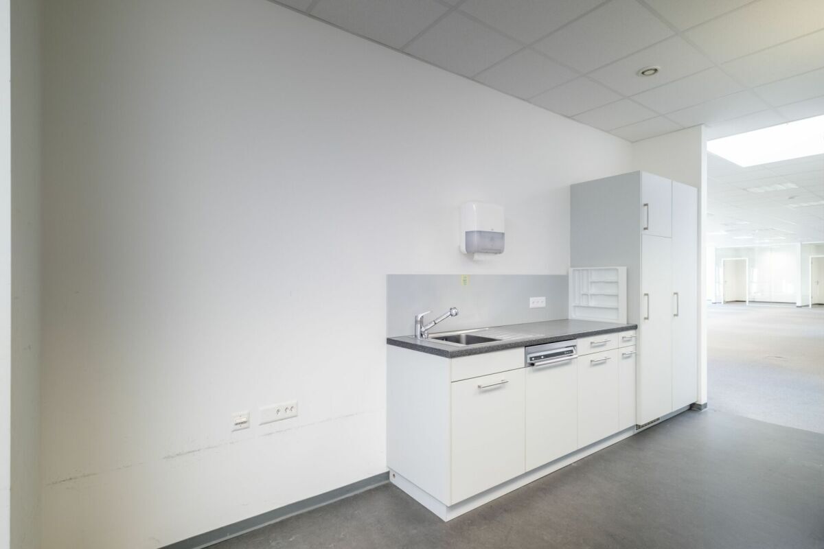 Attraktives Büro für Unternehmen & Agenturen - hell, modern und zentral in Buchs SG