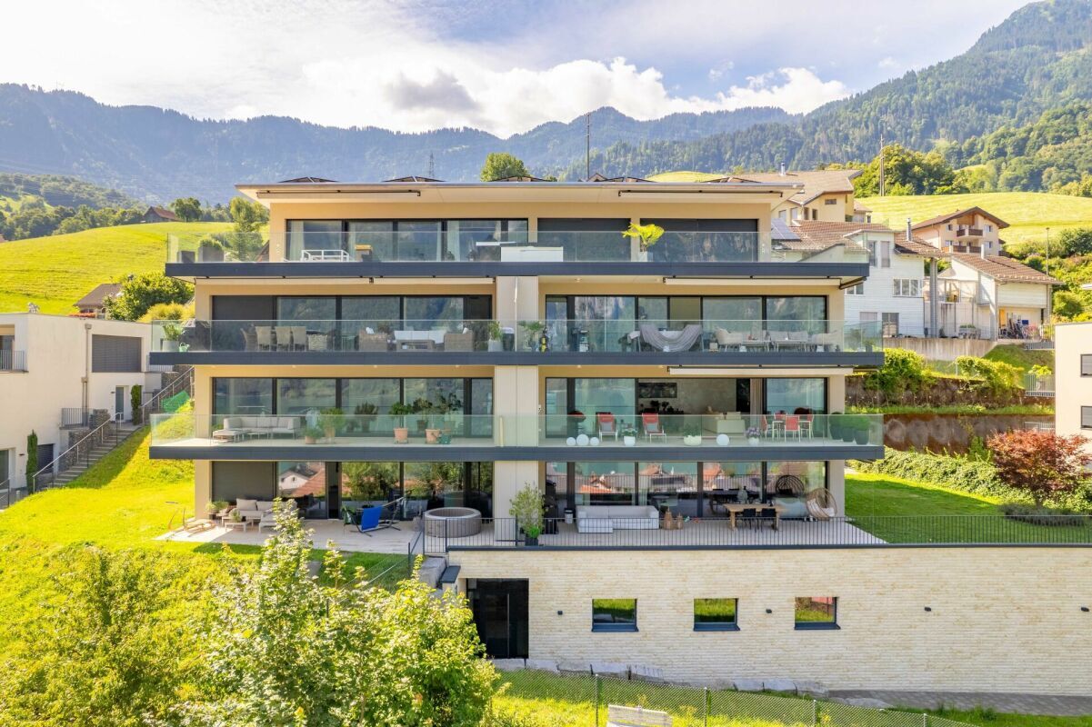 Exklusive 4.5 Zimmerwohnung mit traumhaftem Seeblick