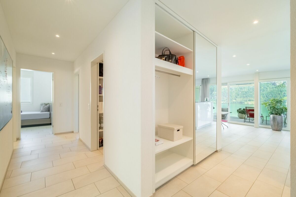 Exklusive 4.5 Zimmerwohnung mit traumhaftem Seeblick