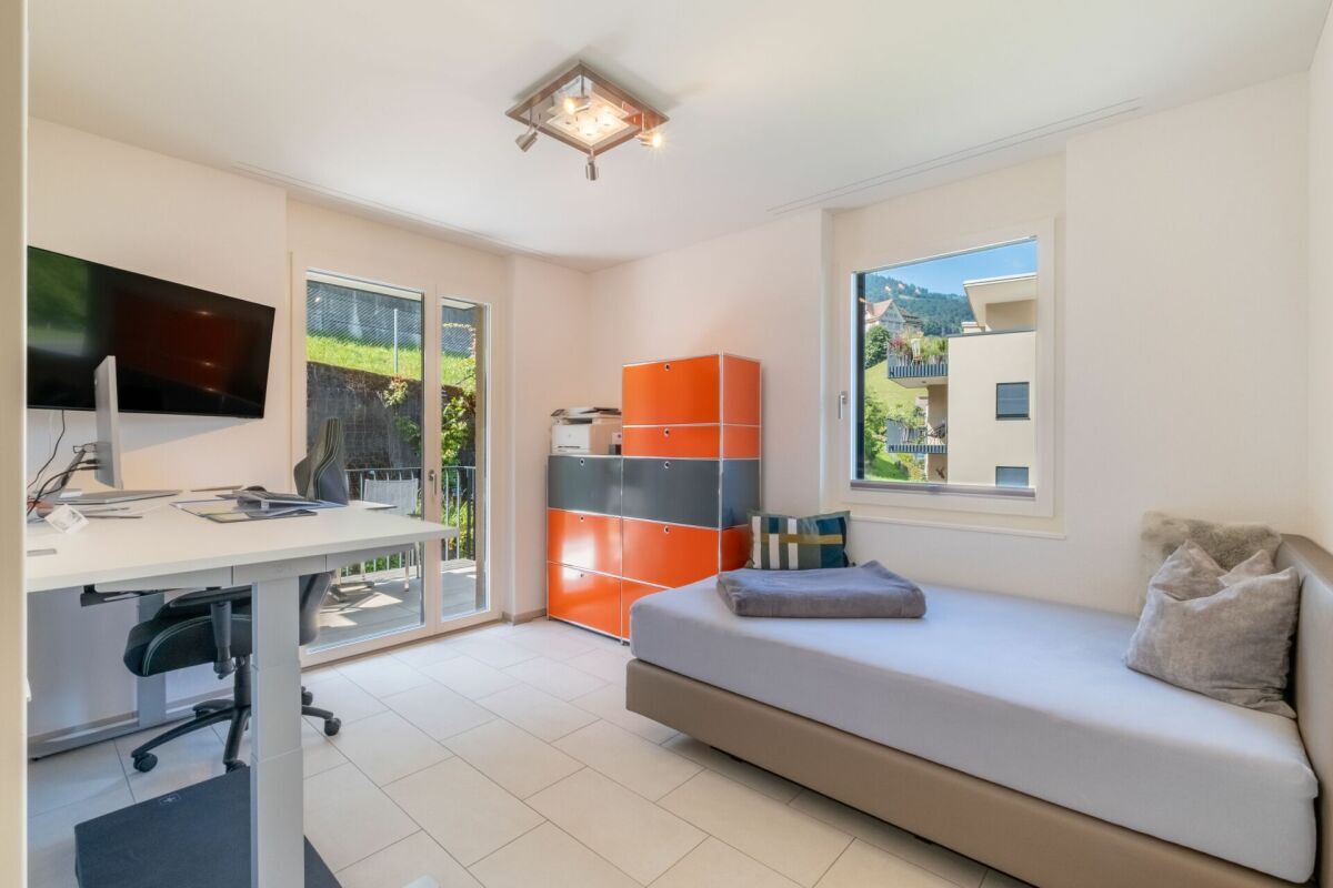 Exklusive 4.5 Zimmerwohnung mit traumhaftem Seeblick