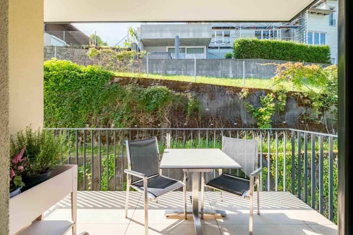 Exklusive 4.5 Zimmerwohnung mit traumhaftem Seeblick