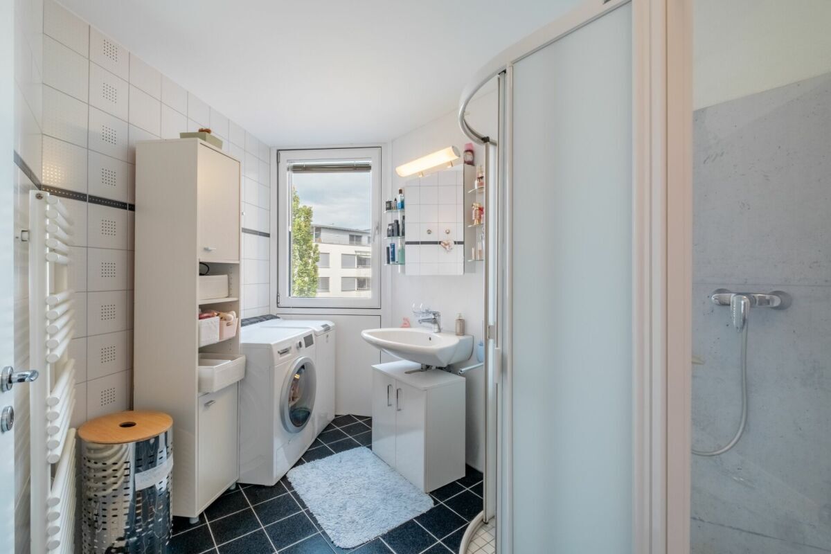 Familienfreundliche 4.5-Zimmerwohnung mit Wintergarten - ruhig gelegen, nah am Zentrum