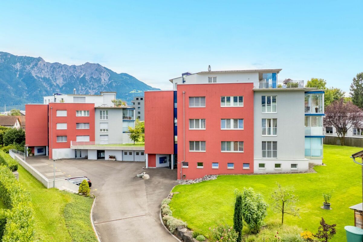 Familienfreundliche 4.5-Zimmerwohnung mit Wintergarten - ruhig gelegen, nah am Zentrum
