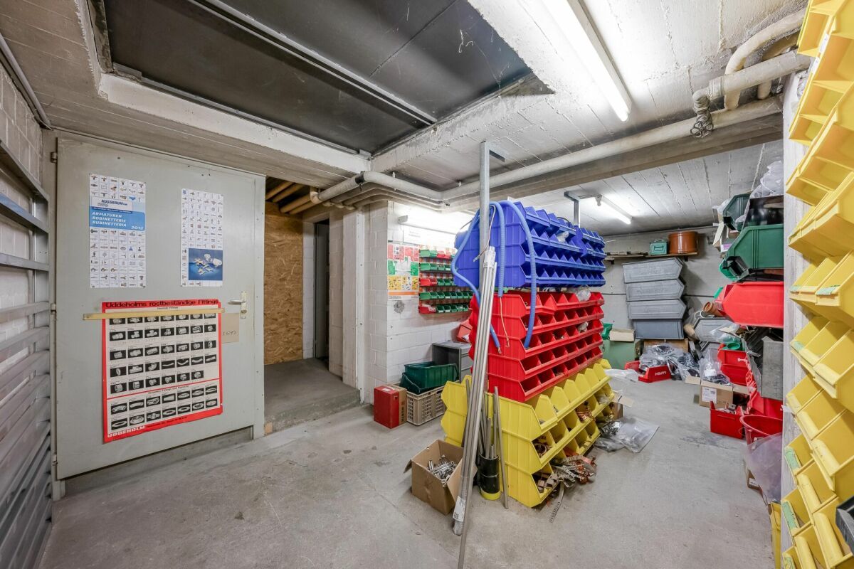 Gewerberäumlichkeiten mit Werkstatt und Büro - Perfekt für Ihr Unternehmen!