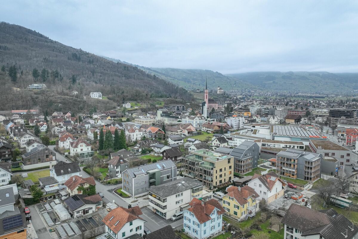 Gewerberäumlichkeiten mit Werkstatt und Büro - Perfekt für Ihr Unternehmen!