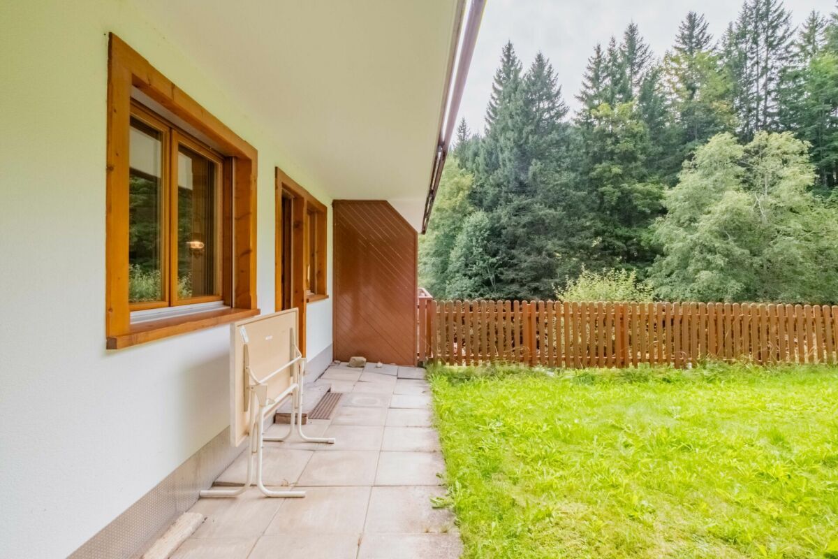 Heimelige 2.0 Zimmer-Ferienwohnung am Waldrand