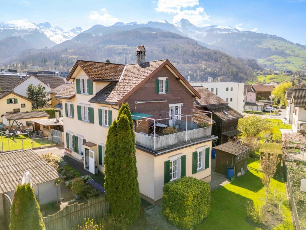 Mehrfamilienhaus an ruhiger Lage nahe des Stadtzentrums