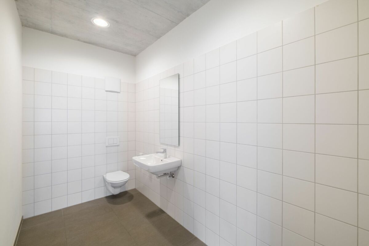 Repräsentative Gewerbefläche im Zentrum (205-410m²) – Ideal für Praxis, Büro oder Therapieräume