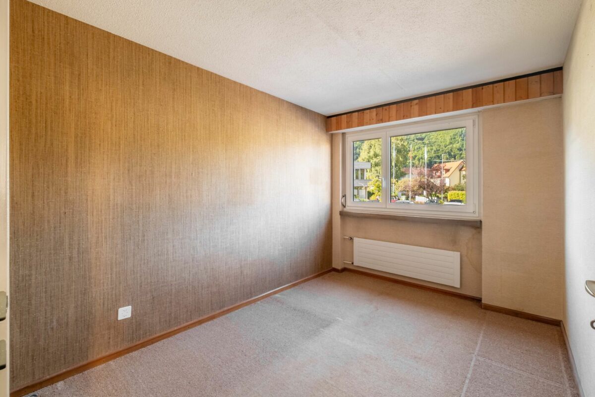 Zentrumsnahe 4.5 Zimmerwohnung mit Bergsicht